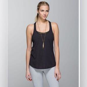 Lululemon 105 F Singlet Tank, 8, Black, Seriously Light Luon